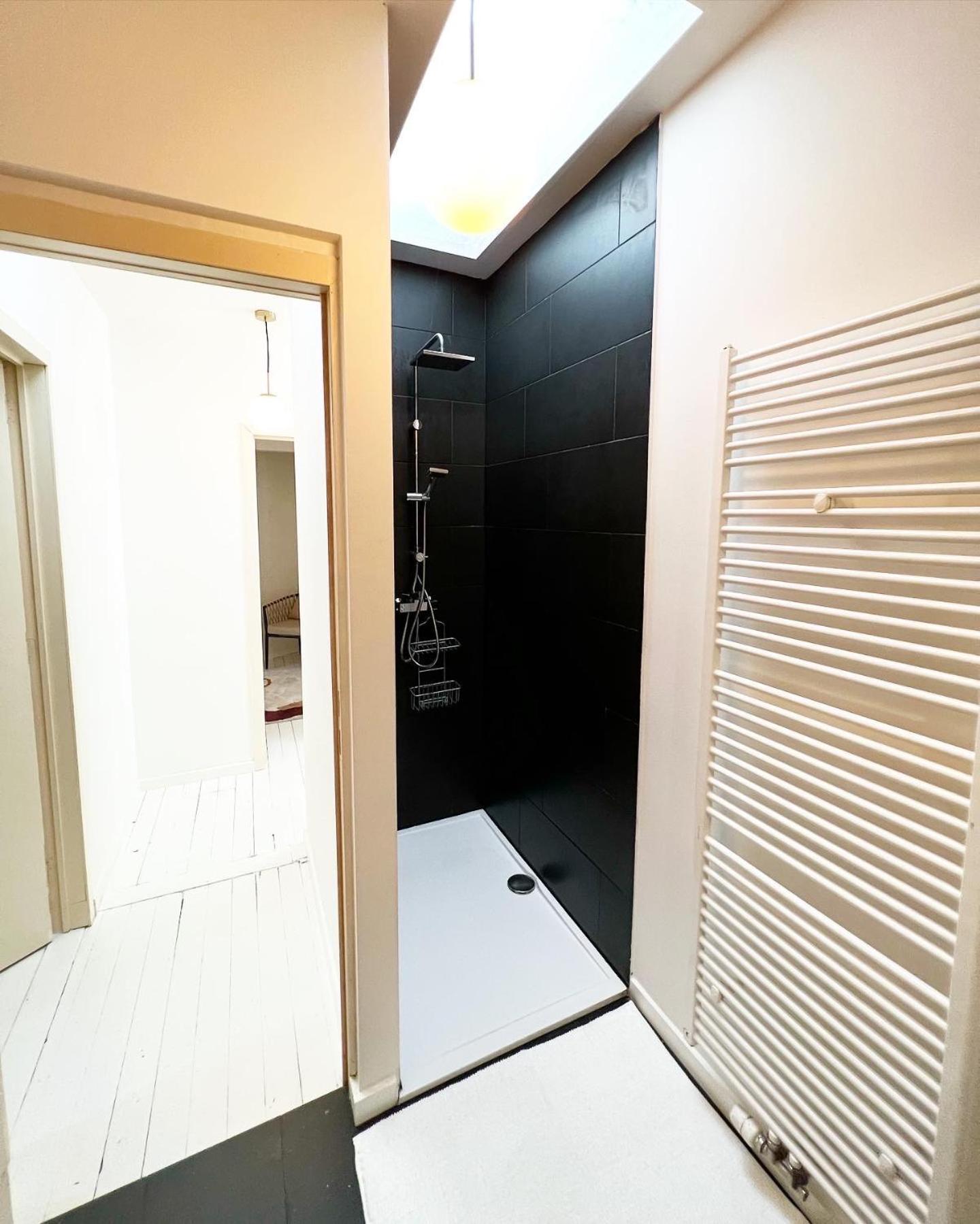 安特卫普Mansion Rl With Unique Decoration公寓 外观 照片
